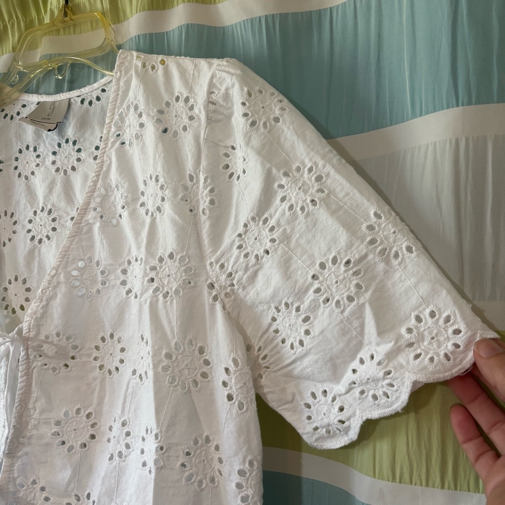 Joie Eyelet Front Tie Cropped Lace Top White Size Large - Picture 5 of 9